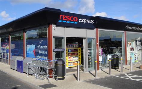  Tesco Esso Express St Mary's Esso Express. 11-13 Brentwood Rd. RM16 4JD. Open - Closes at 11 PM. Store details. Check stock. Find a different store. Find store information for Southend Rd Grays Express. Check opening hours, available facilities and more. 